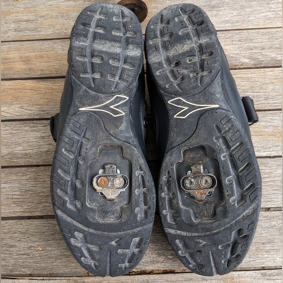 2 For $50! Diadora cycling shoes w cleats mens 8.5 - Picture 11 of 13